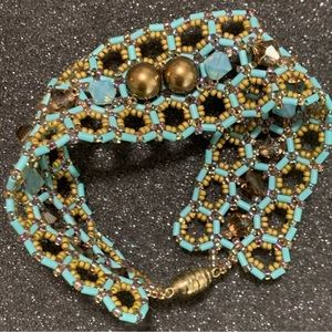 Beaded Bracelet with magnetic clasp
